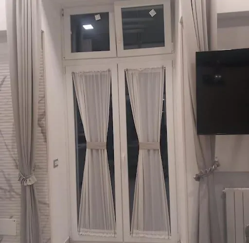 Station - Self Checkin Neapol