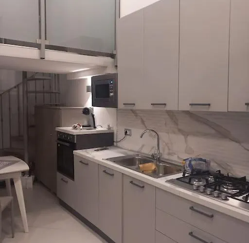 Station - Self Checkin * Neapol